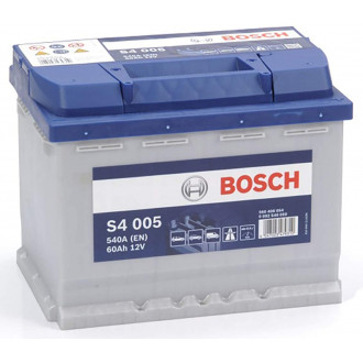 Batteria auto Bosch  S4005 "60 Ah"